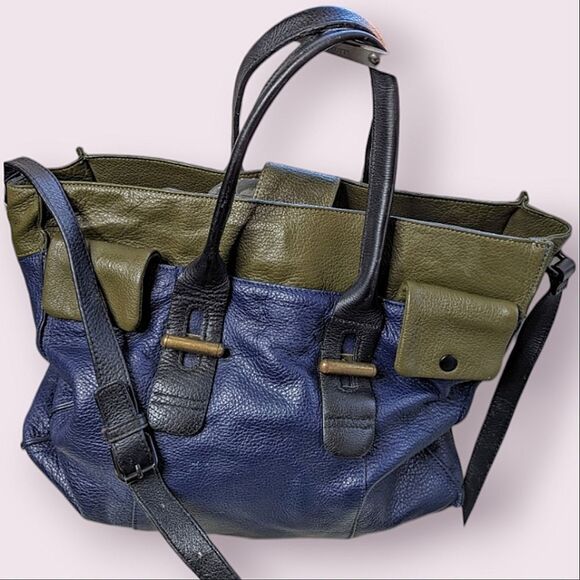Kelsi Dagger Blue and Olive Tote Bag - Picture 2 of 15
